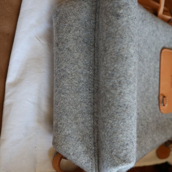Graf Lantz Bedford Midi Backpack in Granite Merino Wool and Vachetta Leather - Picture 9 of 15